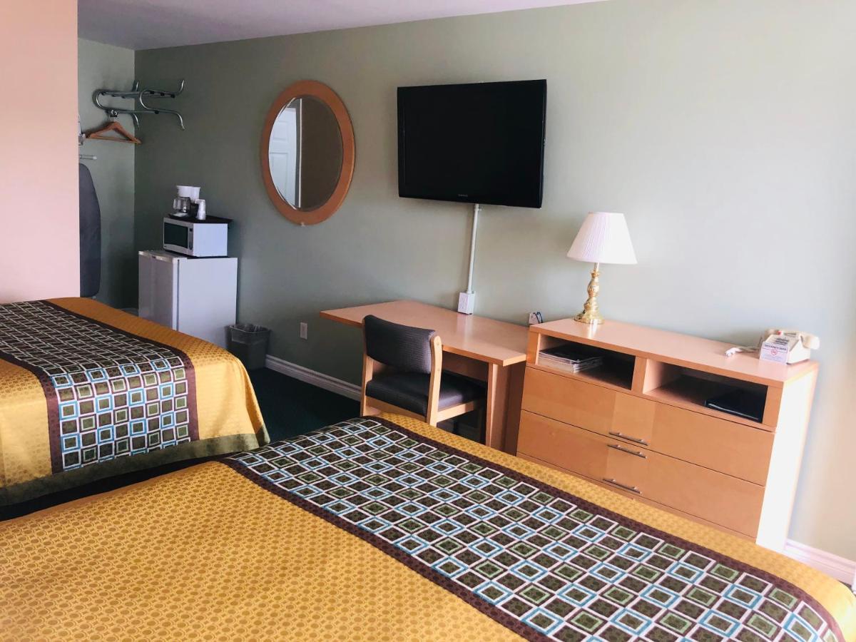 Perth Plaza Inn & Suites Zewnętrze zdjęcie