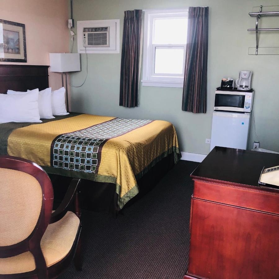 Perth Plaza Inn & Suites Zewnętrze zdjęcie