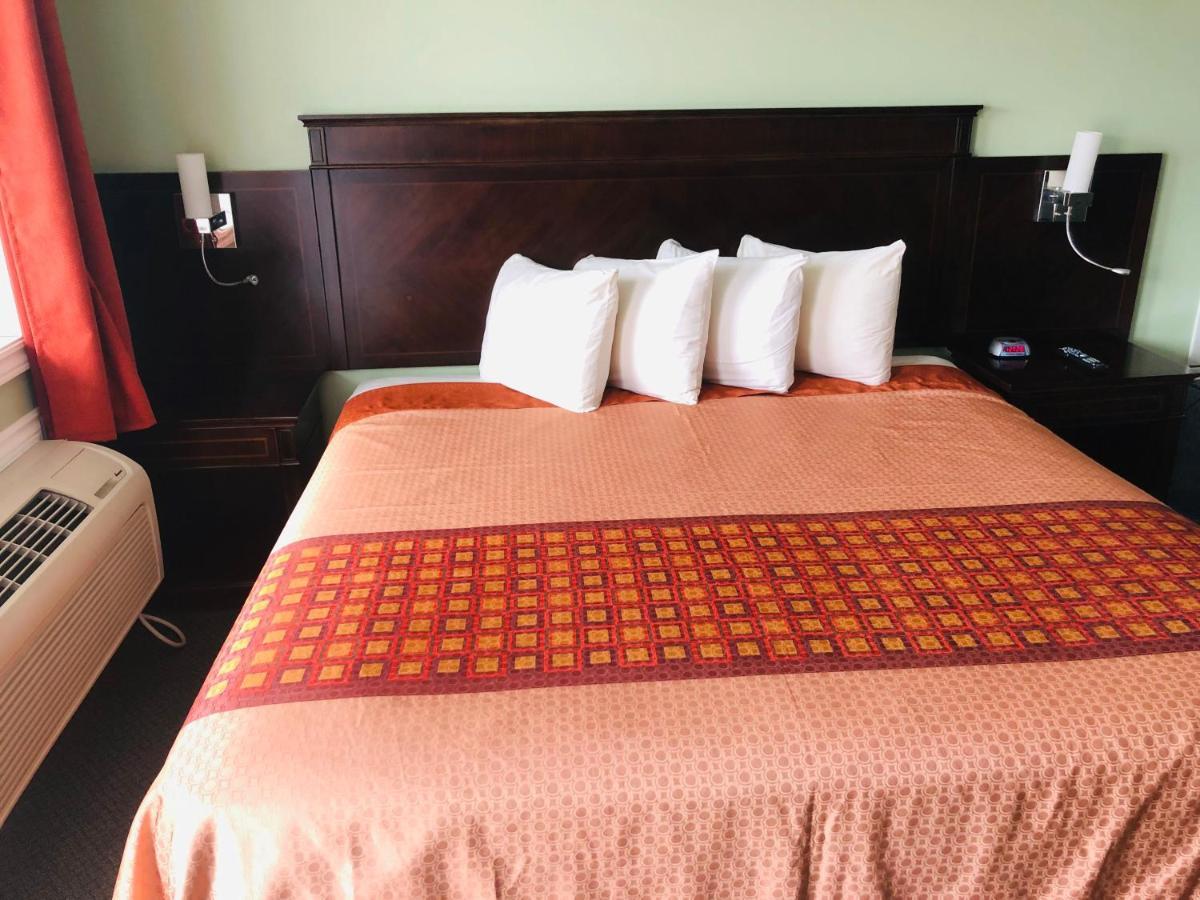 Perth Plaza Inn & Suites Zewnętrze zdjęcie