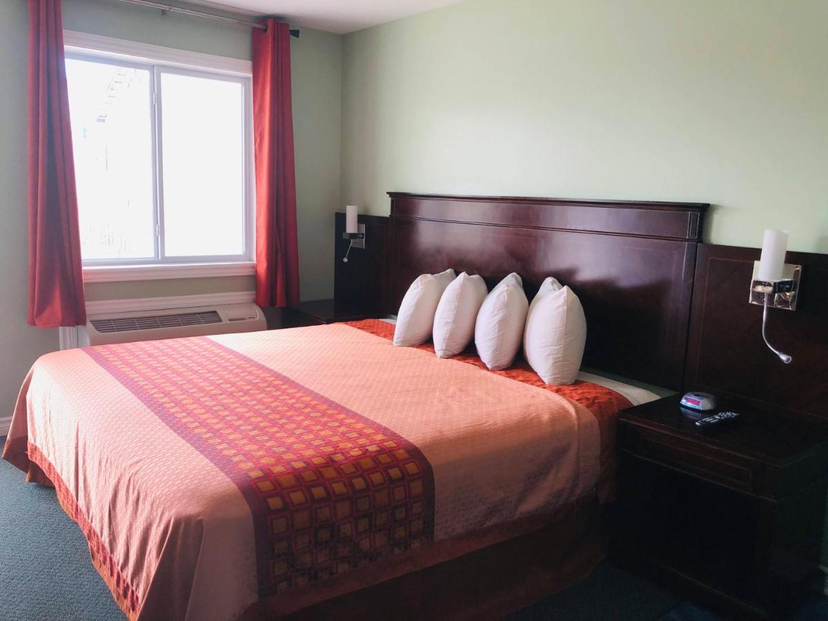 Perth Plaza Inn & Suites Zewnętrze zdjęcie