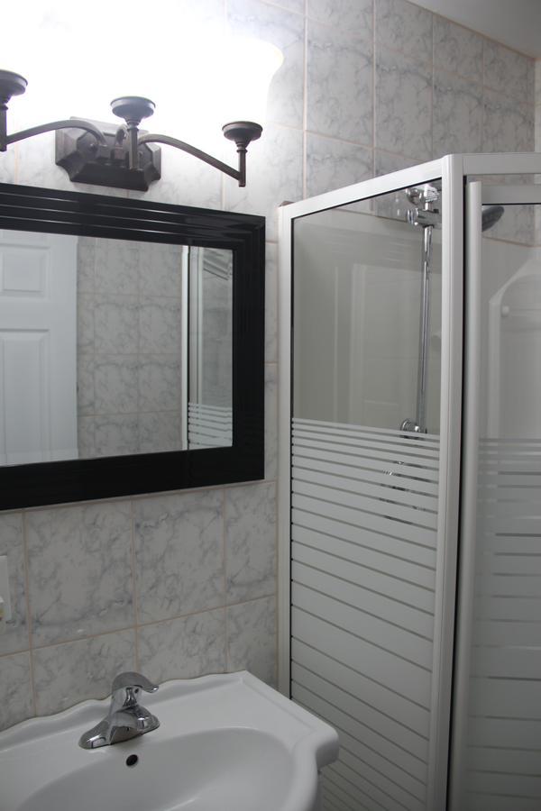 Perth Plaza Inn & Suites Zewnętrze zdjęcie